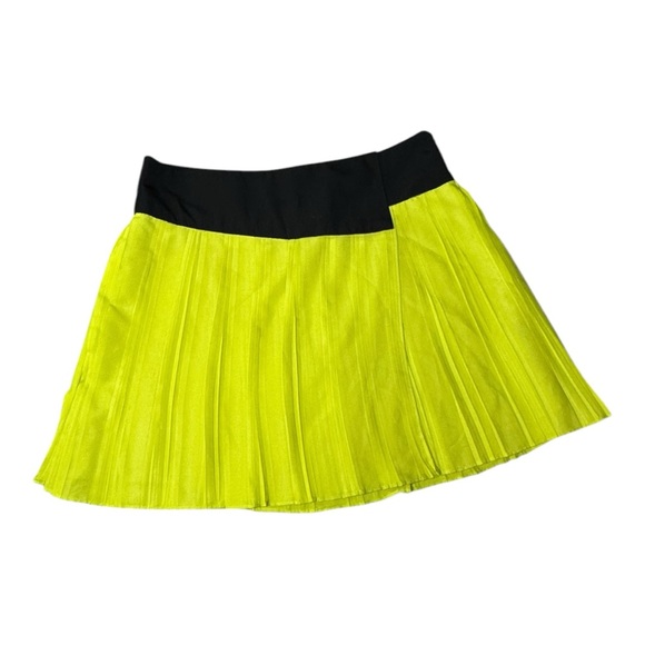 W118 by Walter Baker Dresses & Skirts - W118 By Walter Baker Lime Green & Black Pleated Skater Skirt Size XS
